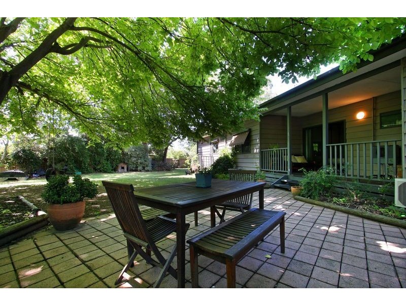 2 Basil Street, Dromana VIC 3936