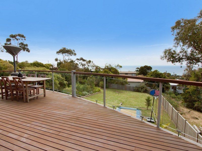 8 Poole Street, Mccrae VIC 3938