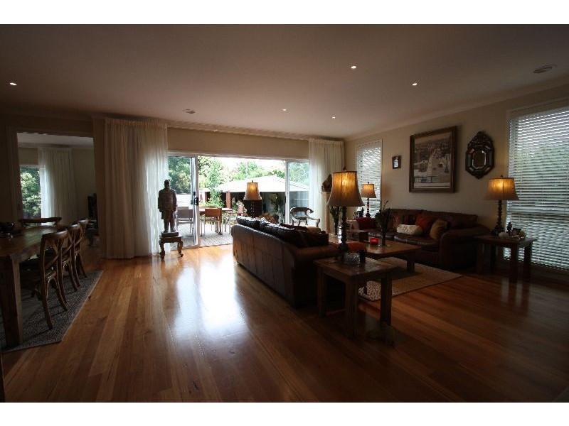 12 Seacombe Street, Dromana VIC 3936