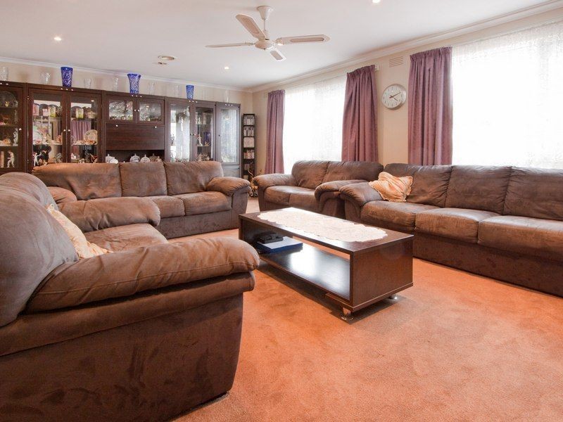 4 Ponderosa Place, Dromana VIC 3936