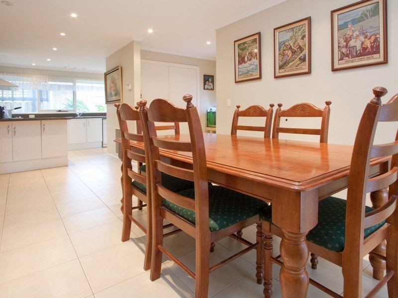 4 Ponderosa Place, Dromana VIC 3936