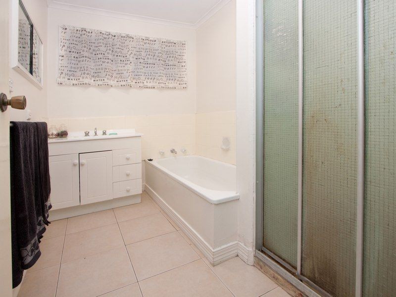 4 Ponderosa Place, Dromana VIC 3936