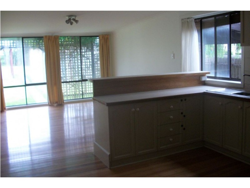 221 Dromana Pde, Safety Beach VIC 3936