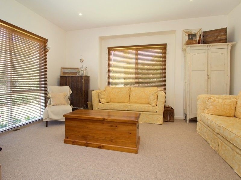 29 Thurloo Drive, Safety Beach VIC 3936