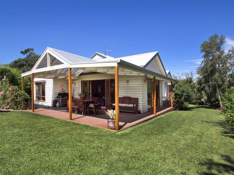 29 Thurloo Drive, Safety Beach VIC 3936