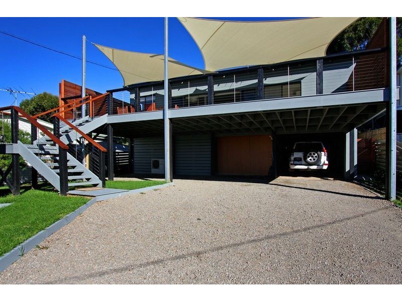 17 Iris Street, Dromana VIC 3936