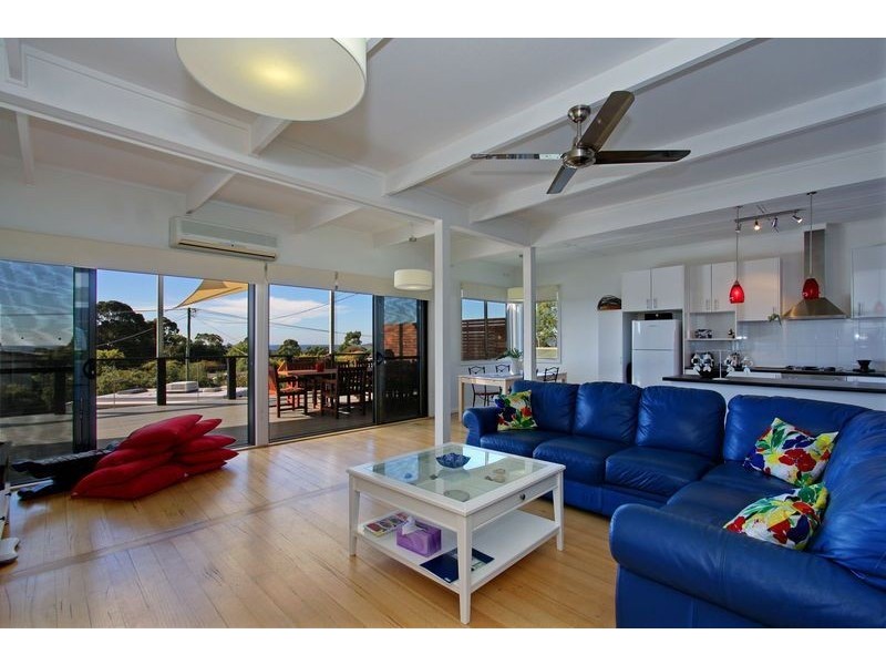 17 Iris Street, Dromana VIC 3936