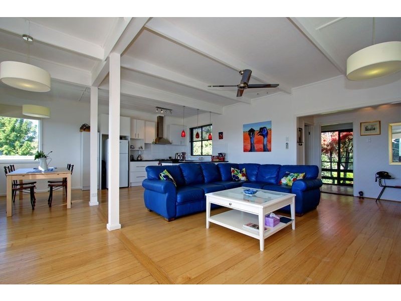 17 Iris Street, Dromana VIC 3936