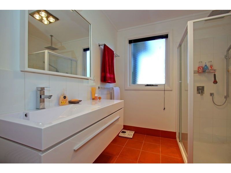 17 Iris Street, Dromana VIC 3936