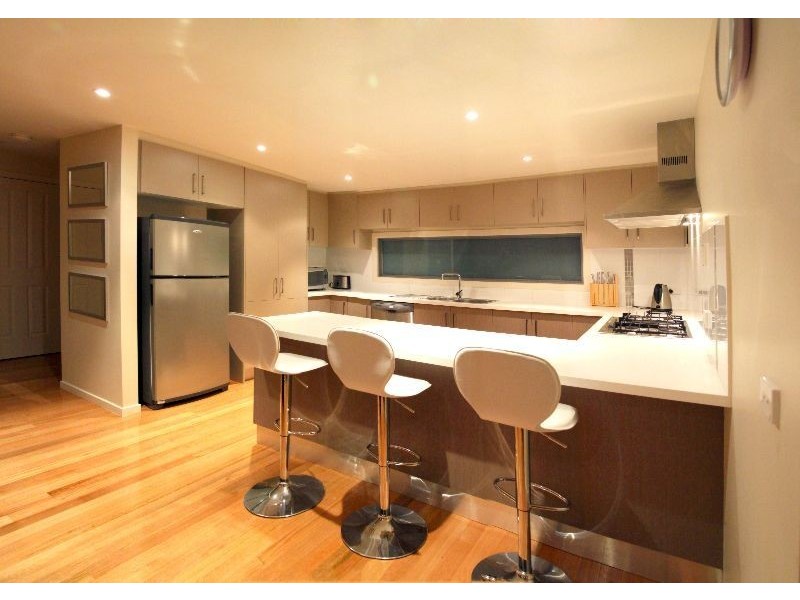 2/24 William Street, Mccrae VIC 3938