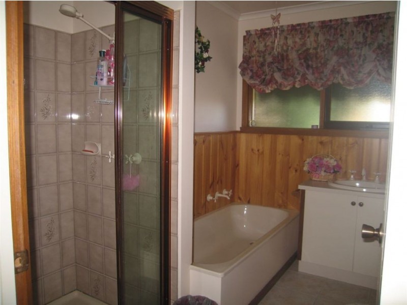 34 Armstrong Road, Mccrae VIC 3938