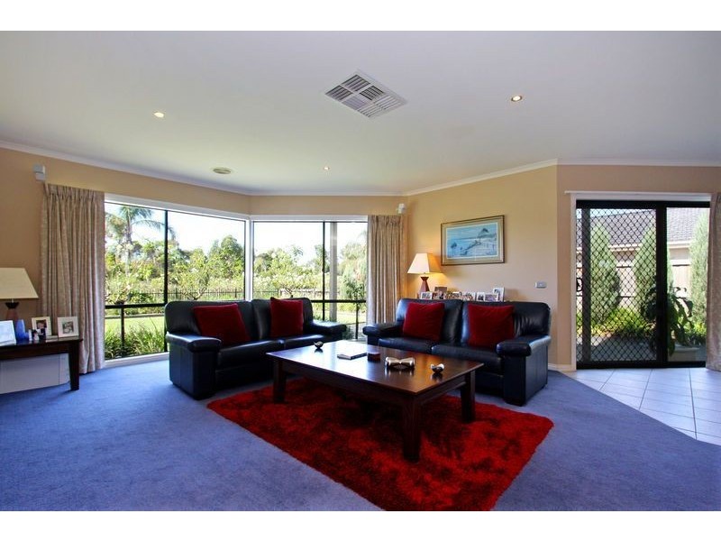 45 Country Club Drive, Safety Beach VIC 3936