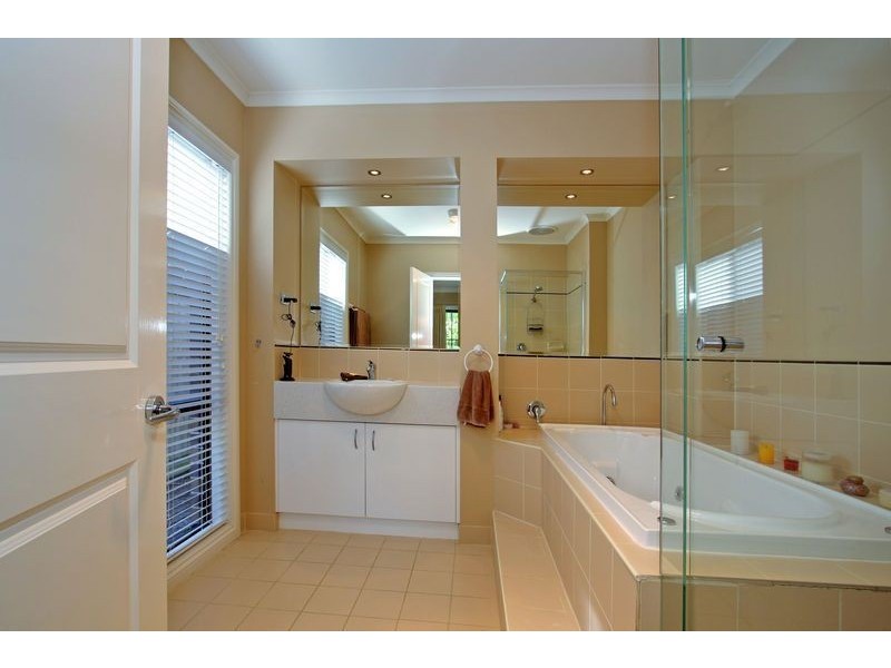 45 Country Club Drive, Safety Beach VIC 3936