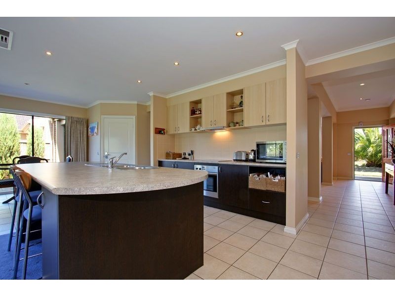 45 Country Club Drive, Safety Beach VIC 3936