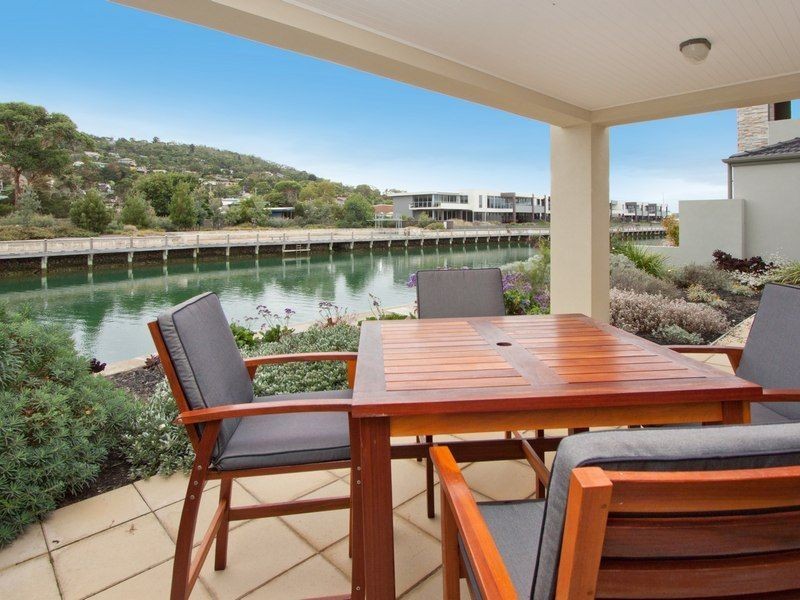 3 Clipper Quay, Safety Beach VIC 3936
