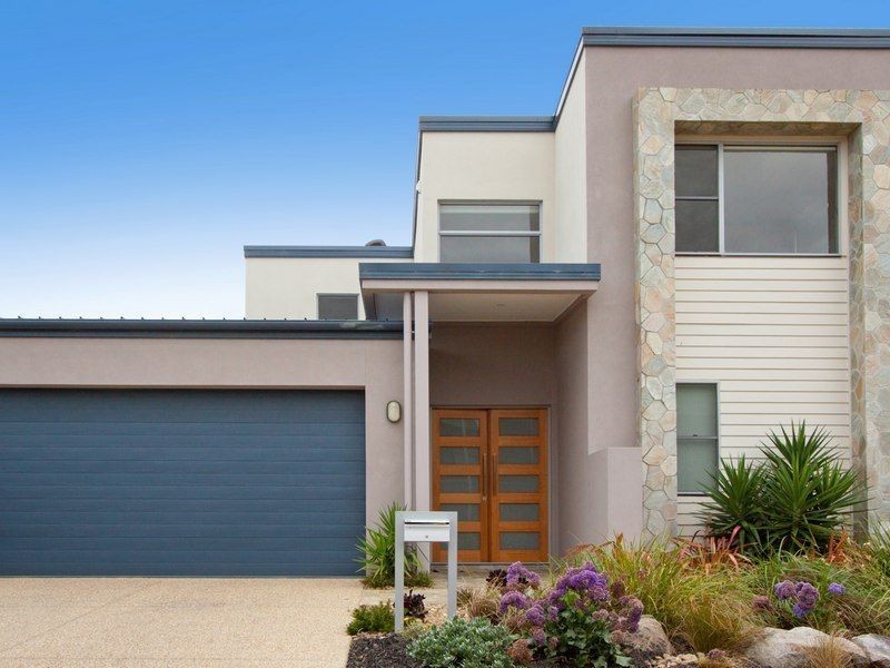 3 Clipper Quay, Safety Beach VIC 3936