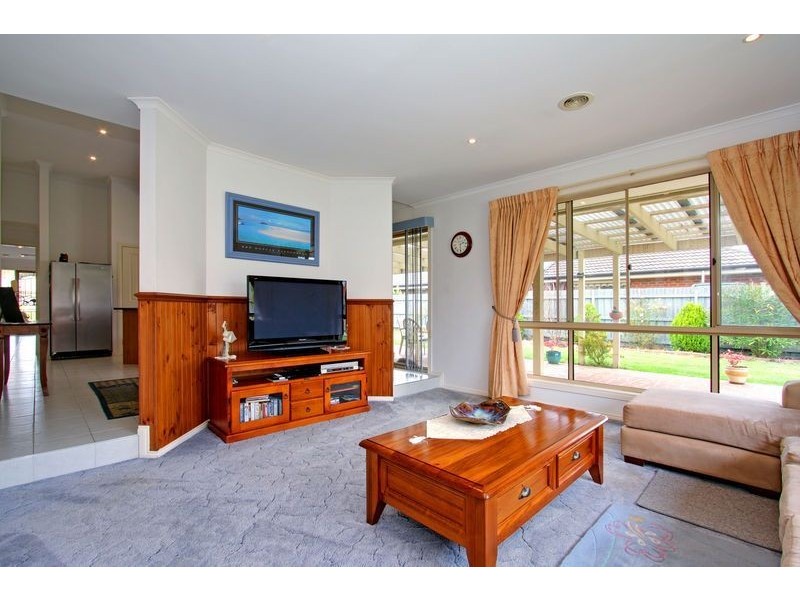 14 Dusky Drive, Safety Beach VIC 3936