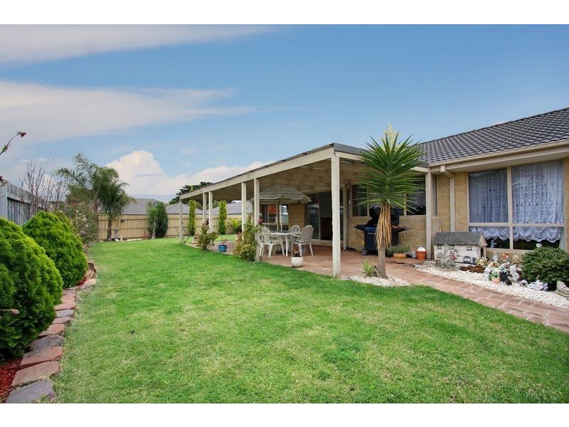 14 Dusky Drive, Safety Beach VIC 3936