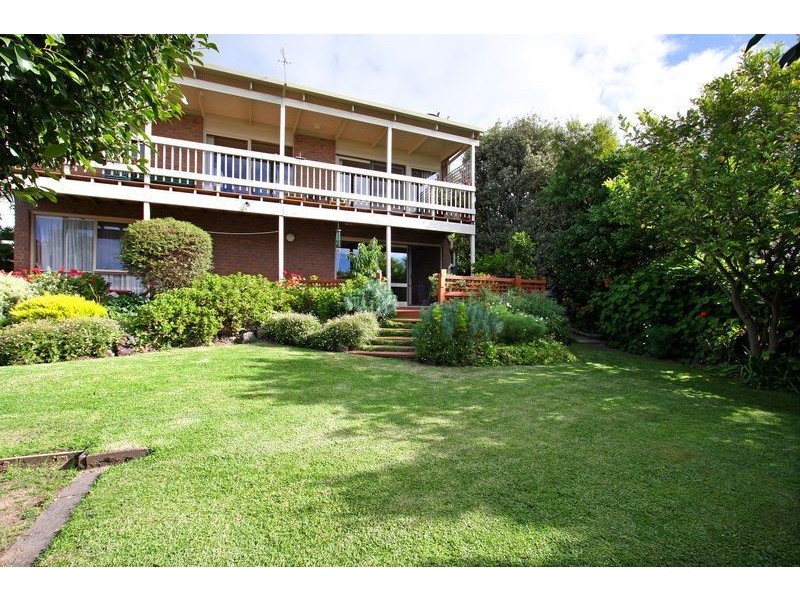 24 Dorothea Crescent, Dromana VIC 3936