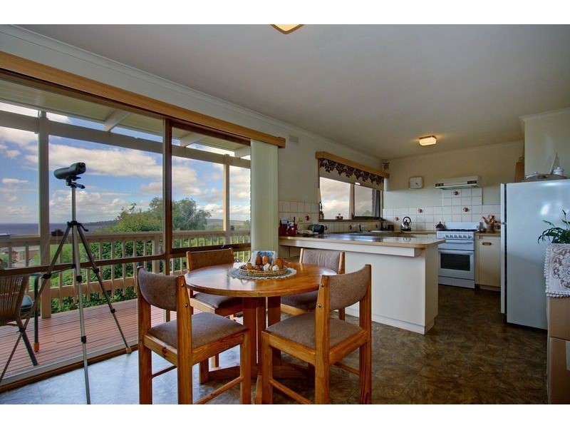 24 Dorothea Crescent, Dromana VIC 3936