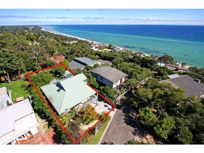 2 Wonga Grove, Mccrae VIC 3938