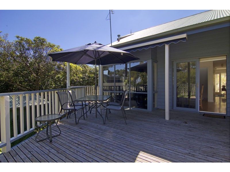 2 Wonga Grove, Mccrae VIC 3938