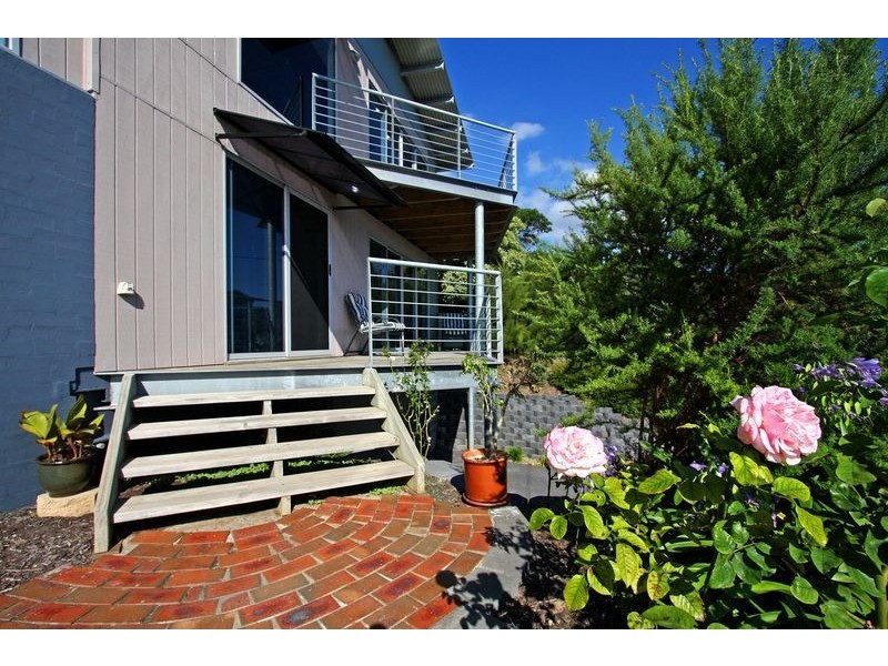 17 Hearn Street, Dromana VIC 3936