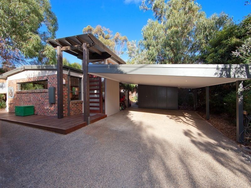 81 Alexandra Ave, Somers VIC 3927