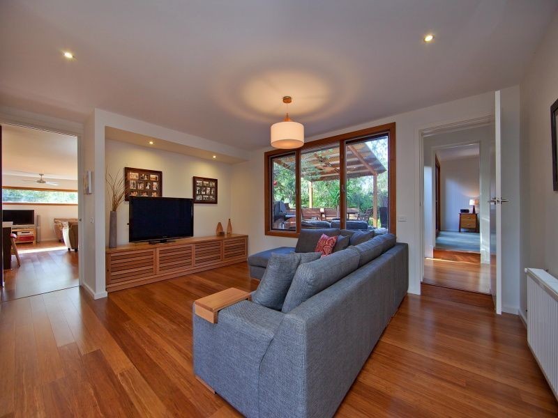 81 Alexandra Ave, Somers VIC 3927