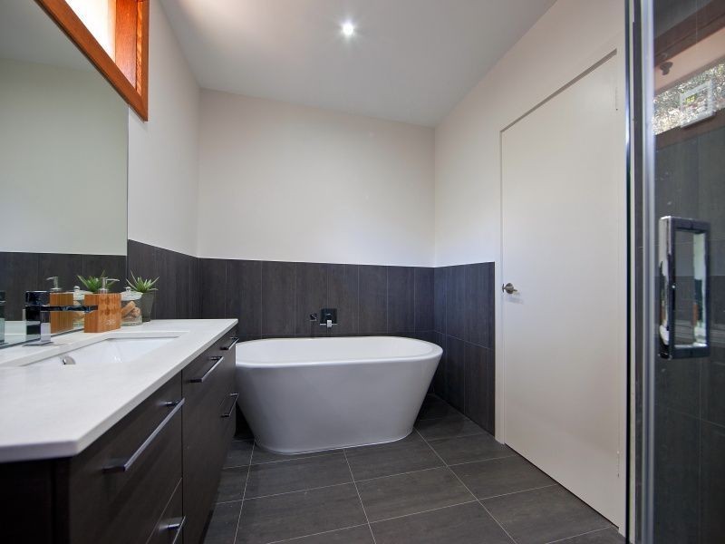 81 Alexandra Ave, Somers VIC 3927
