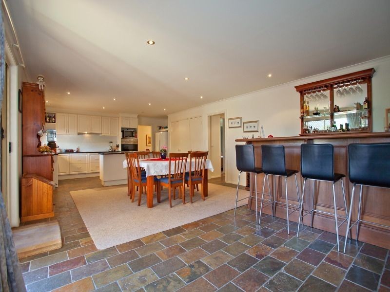 62 Victoria Street, Safety Beach VIC 3936