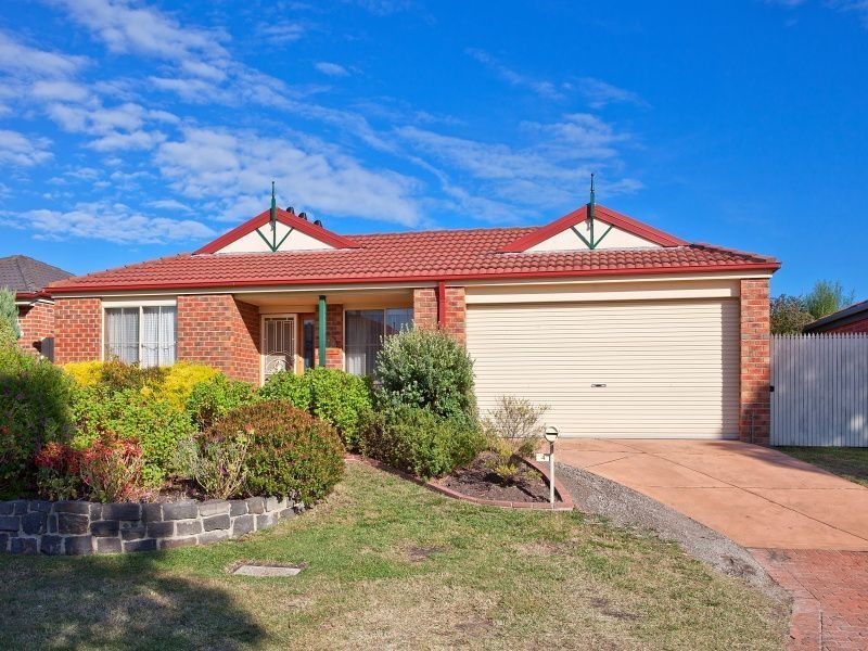 4 Seascape Place, Safety Beach VIC 3936
