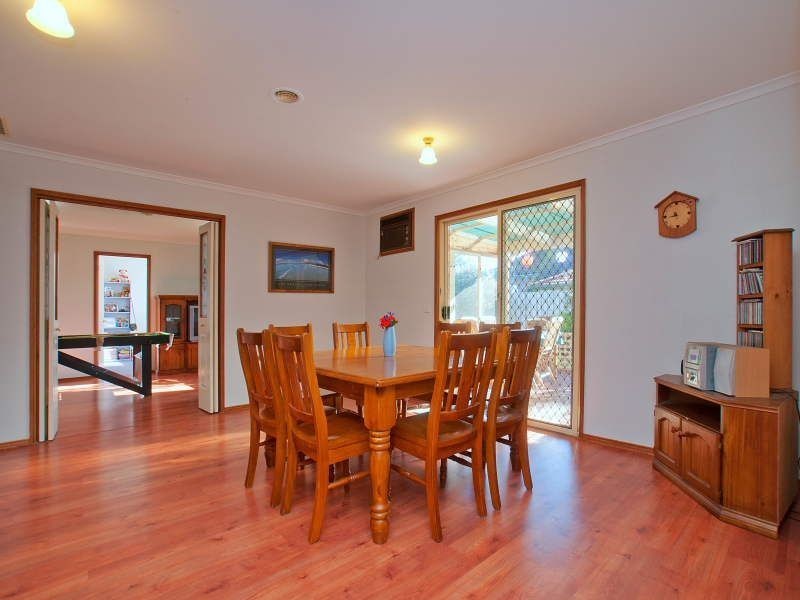4 Seascape Place, Safety Beach VIC 3936