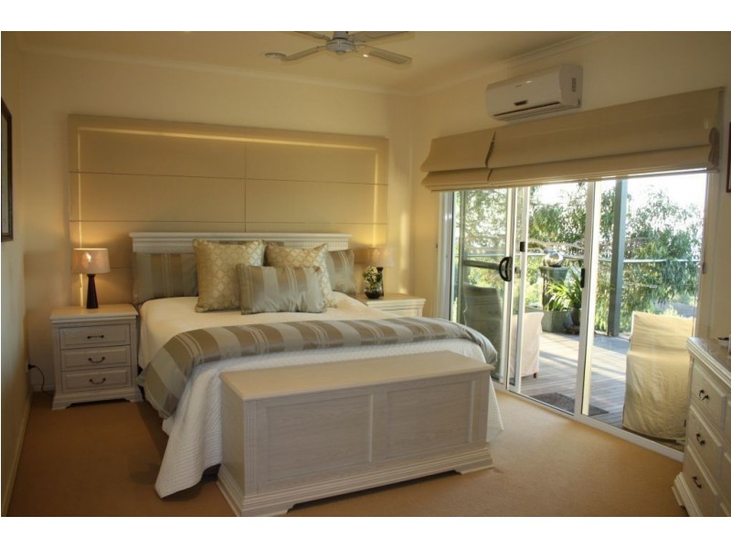 15 Caldwell Road, Dromana VIC 3936
