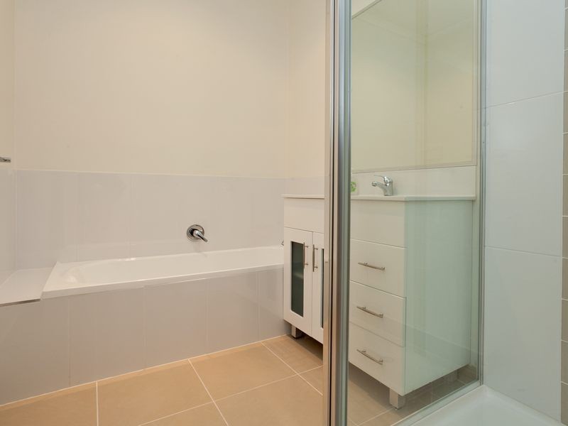 27A Rainier Avenue, Dromana VIC 3936