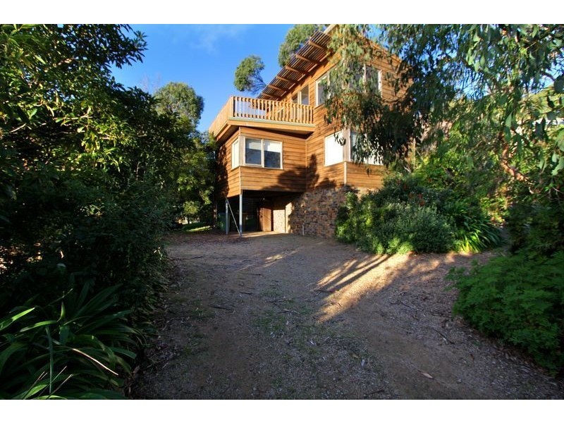 6 Outlook Road, Mccrae VIC 3938