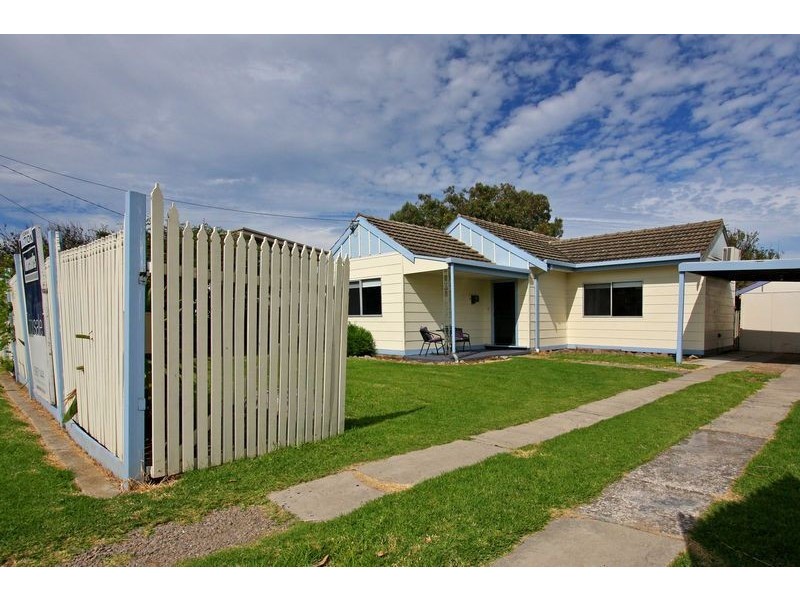 22 Pier Street, Dromana VIC 3936
