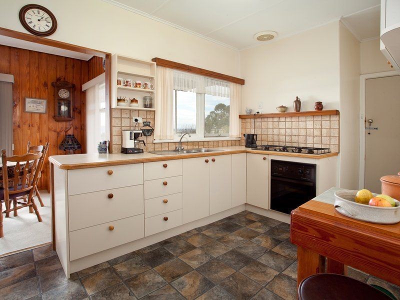 4 Seaview Street, Dromana VIC 3936