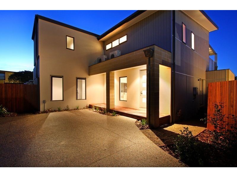 2/4 Heales Street, Dromana VIC 3936