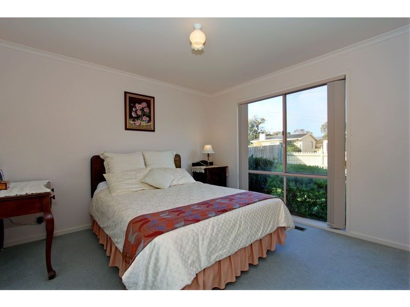 4 George St, Dromana VIC 3936