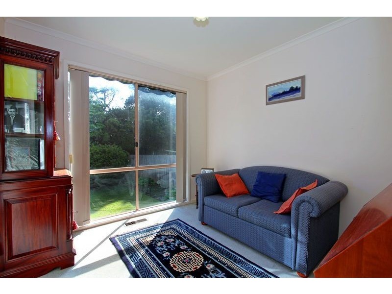 4 George St, Dromana VIC 3936