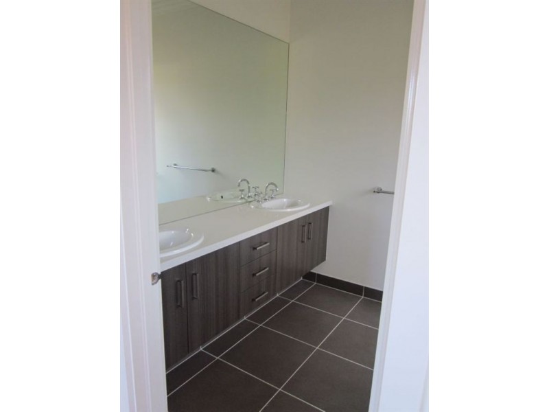 4/29 South Road, Mccrae VIC 3938