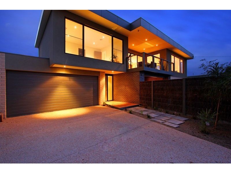 24 Codrington Street, Dromana VIC 3936