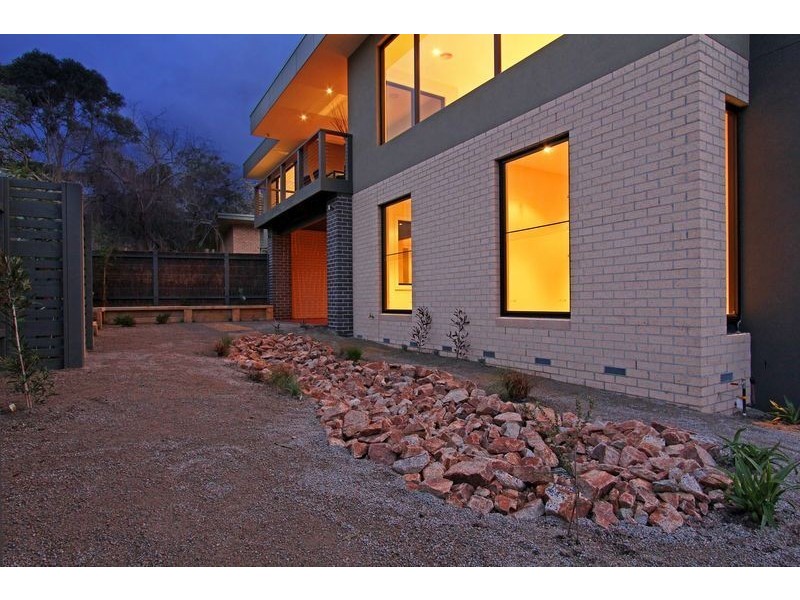 24 Codrington Street, Dromana VIC 3936