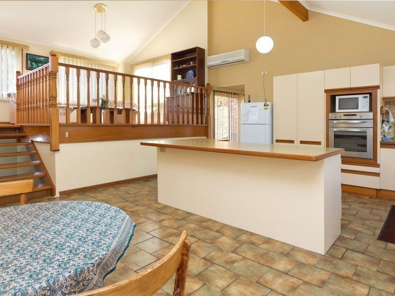 9 Beverley St, Dromana VIC 3936