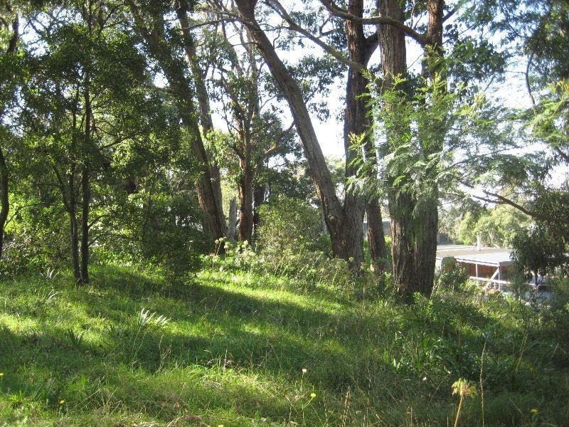 2 Steane Ave, Arthurs Seat VIC 3936