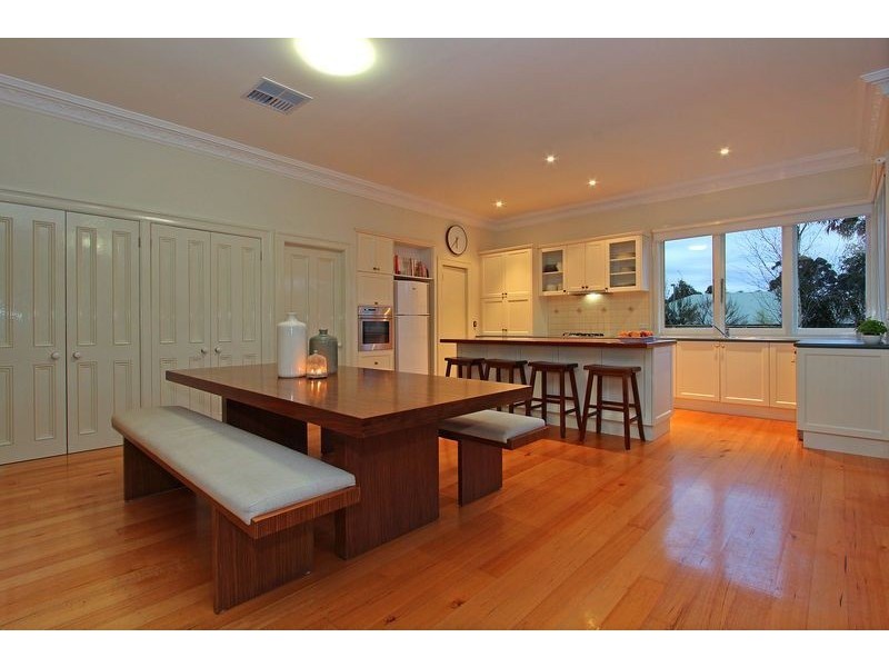 101 Herbert Street, Mornington VIC 3931