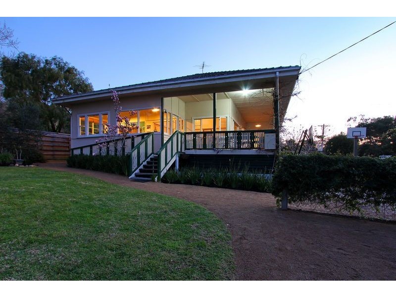 2 Stawell Street, Dromana VIC 3936