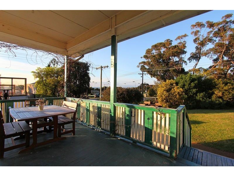 2 Stawell Street, Dromana VIC 3936