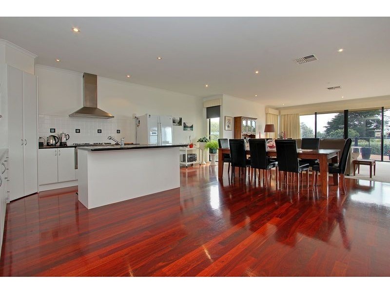 44 Seaview Parade, Dromana VIC 3936